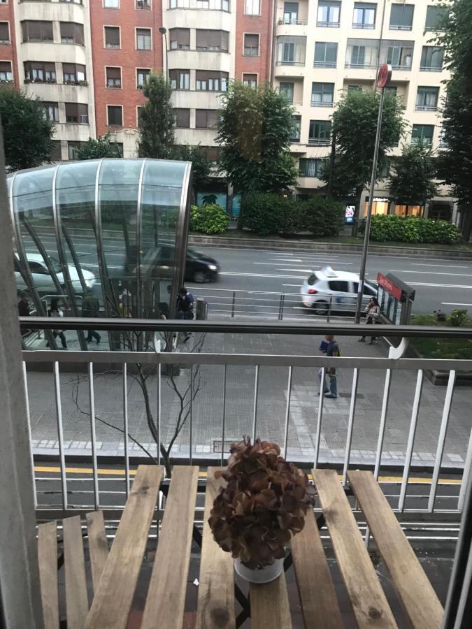 Fantástico apartamento en el centro de Bilbao Exterior foto